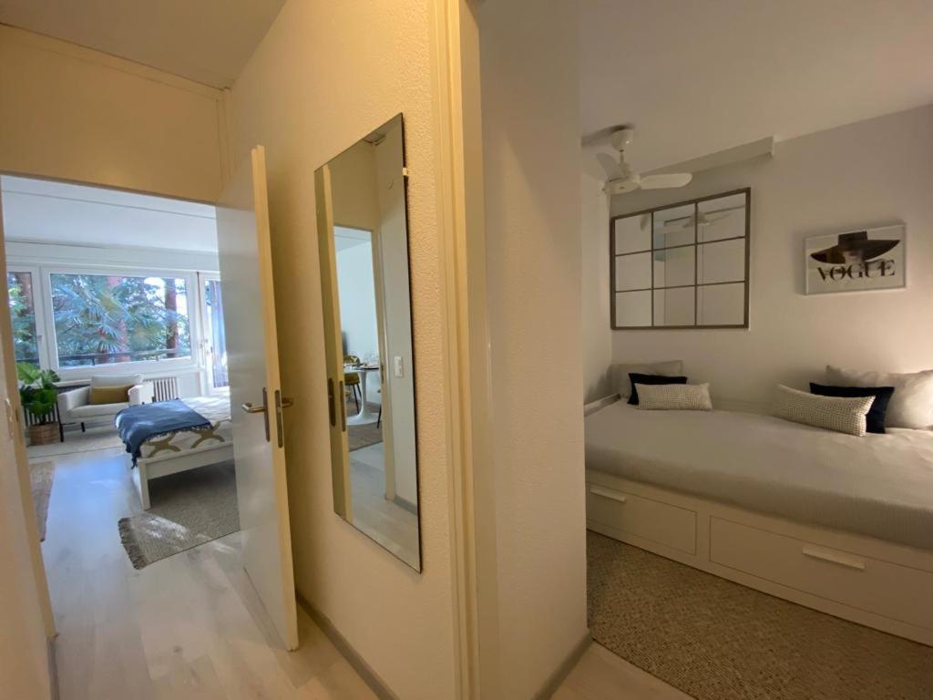 Luganersee, Pool, Strand, Parkplatz, Suite Биссоне Экстерьер фото